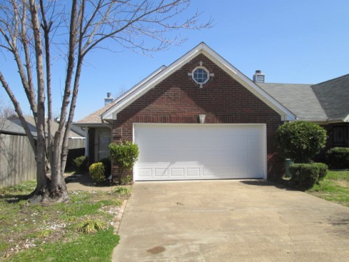 7186 Lynnease Dr