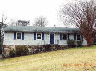 7004 Claymont Dr