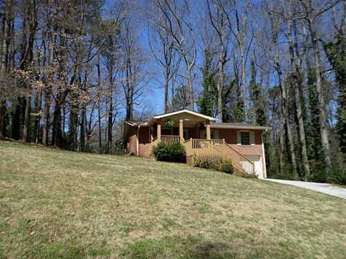 3046 Valley Circle