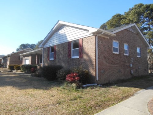 2009 Longview Dr E