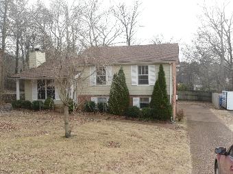 3213 Trails End Ln