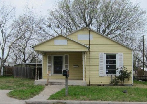 100 Sycamore St