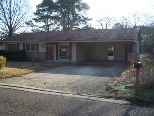 710 Forrest Blvd