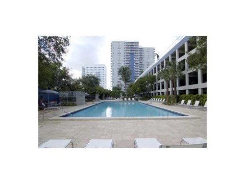 850 N MIAMI AV # W-210