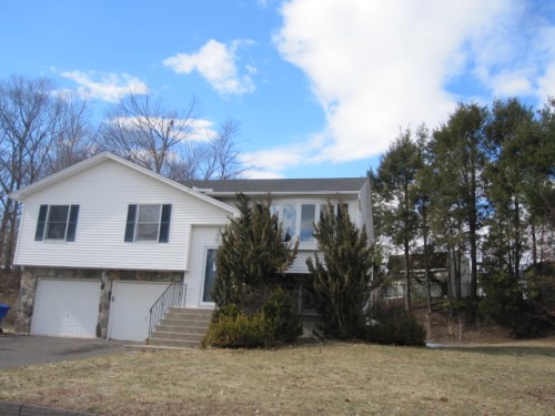 3 Atwood Ln