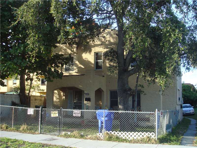 1335 SW 4 ST
