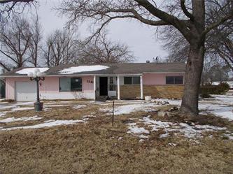 1341 N Dorothy Ave