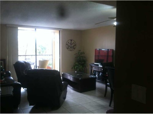 8035 SW 107 AV # 201