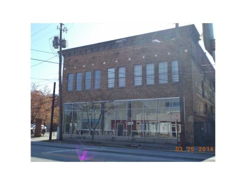 Unit 205 - 330 Peters Street