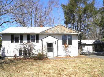 108 Glenwood Ter
