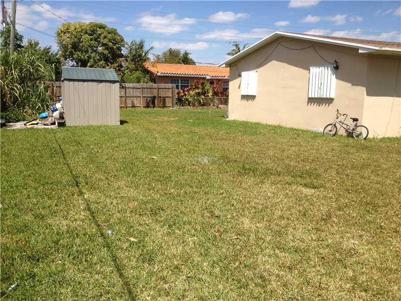 432 SW 78 CT