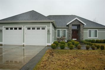 565 Wildrose Ln