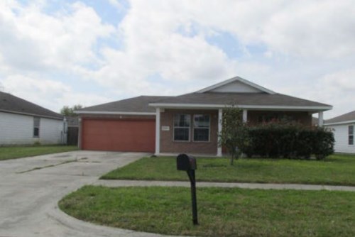 11802 Greenshire Dr