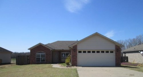 1225 Melrose Dr