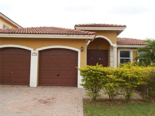 17717 SW 135 CT
