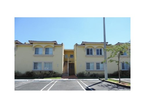 15741 SW 137 AV # 204
