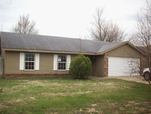 304 E Mimosa Pl
