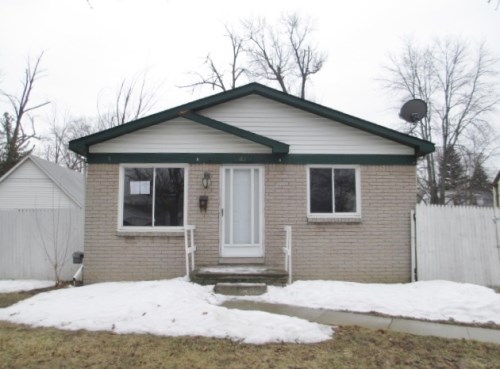 61 West Harry Ave