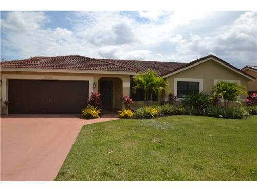 5435 SW 155 CT