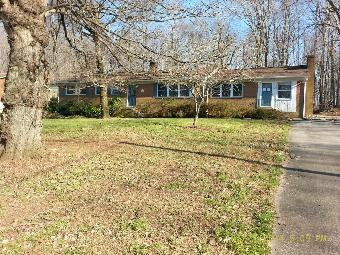 657 Inwood Rd