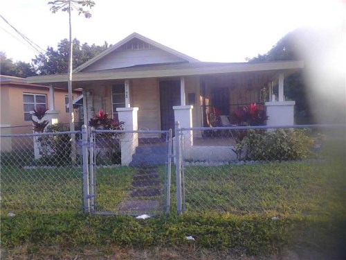 2148 NW 64 ST