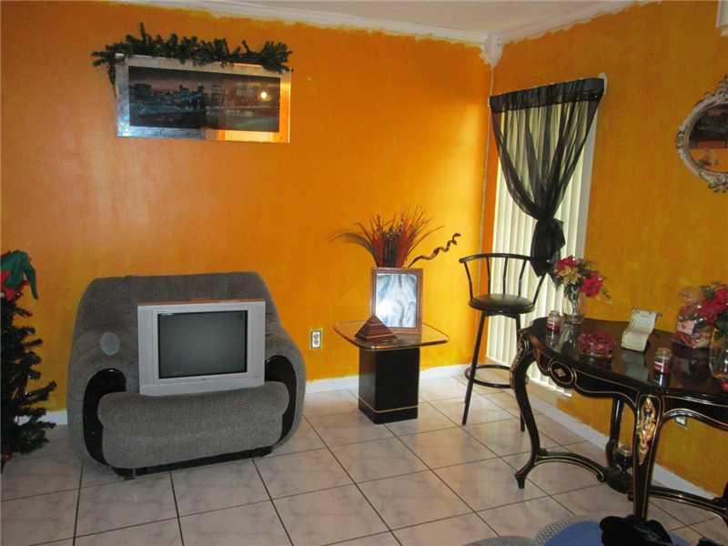 15343 SW 105 AV