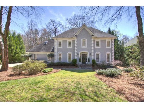7735 Dunvegan Close Drive
