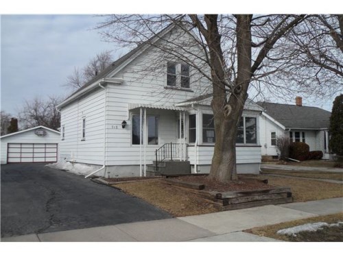 718 W 5th Ave