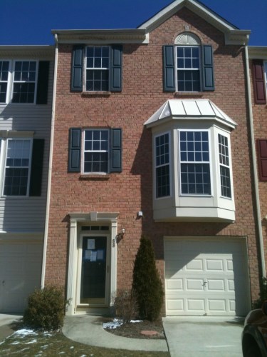 88 Colts Neck Dr