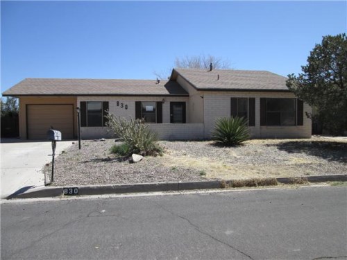 830 Bravo Court SE