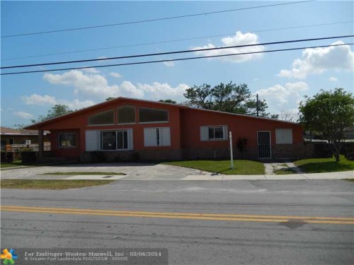 1090 NW 67TH ST