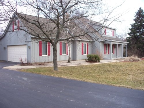 6112 North Wyndwood Drive