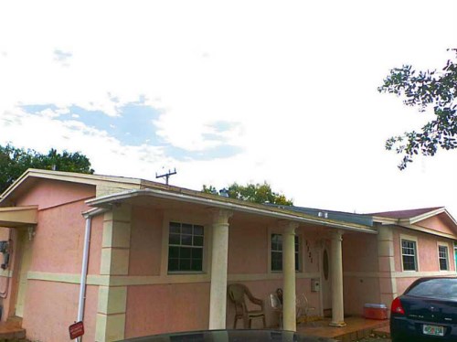 1131 NW 199 ST