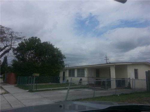 9383 SW 38 ST