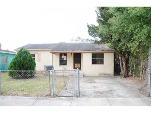 3010 NW 95 TE
