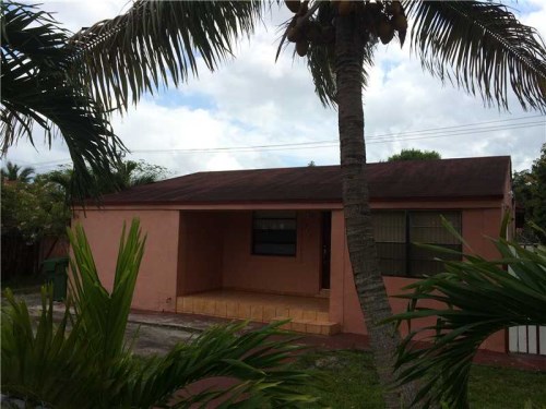 5210 SW 4 ST