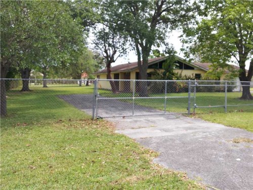 16075 SW 148 AV
