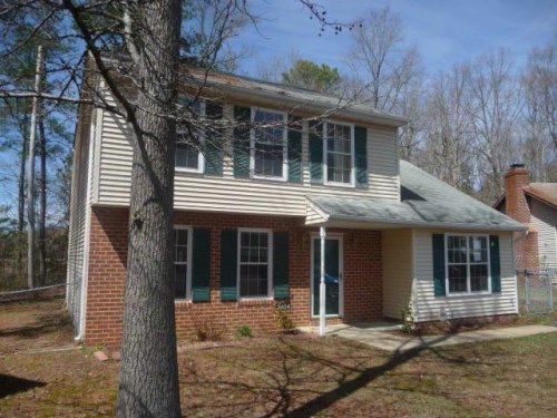 3404 Hollow Ridge Ct