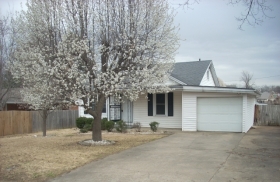 2304 Glenwood Drive
