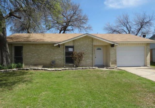 3822 Williamsburg Dr