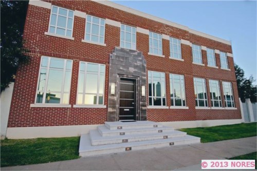 305 S Kenosha Avenue