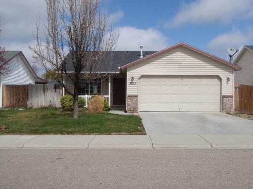 2022 W Grouse Street
