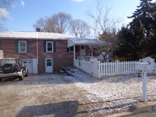 31 Montrose Blvd