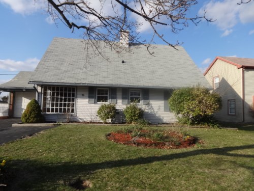 15 Sylvan Ln