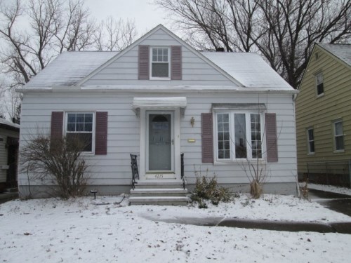 4215 Lincoln Ave.