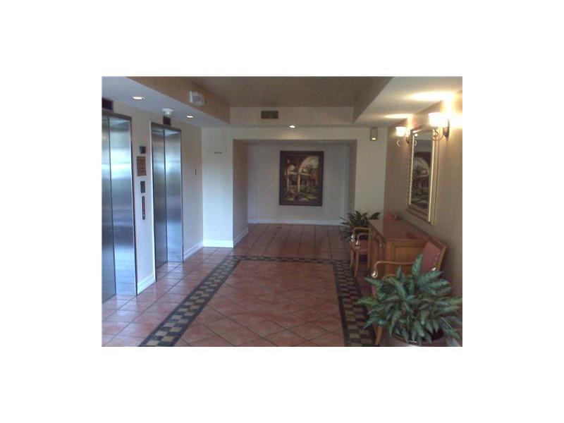 19655 E COUNTRY CLUB DR # 6502
