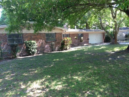 1710 W Saint Isabel St