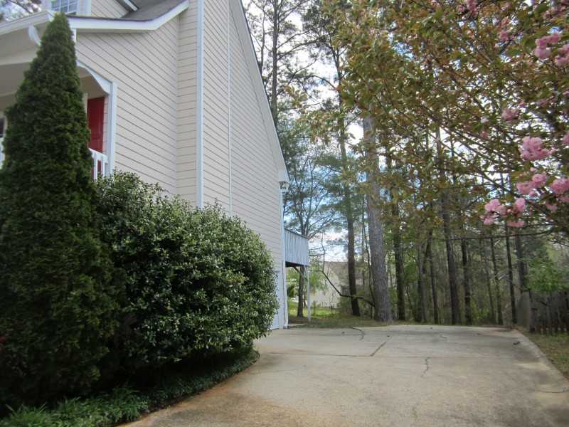 550 River Overlook Drive