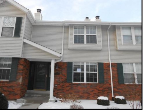 1752 N Wisteria Dr Unit #4