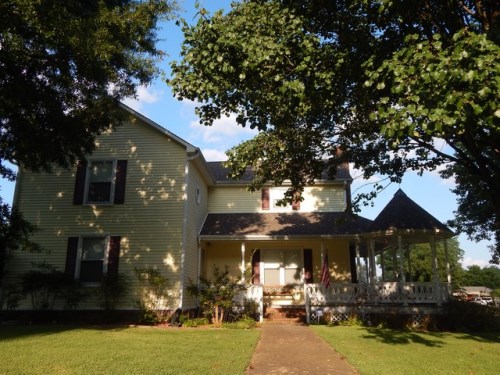 138 Oakhill Dr W